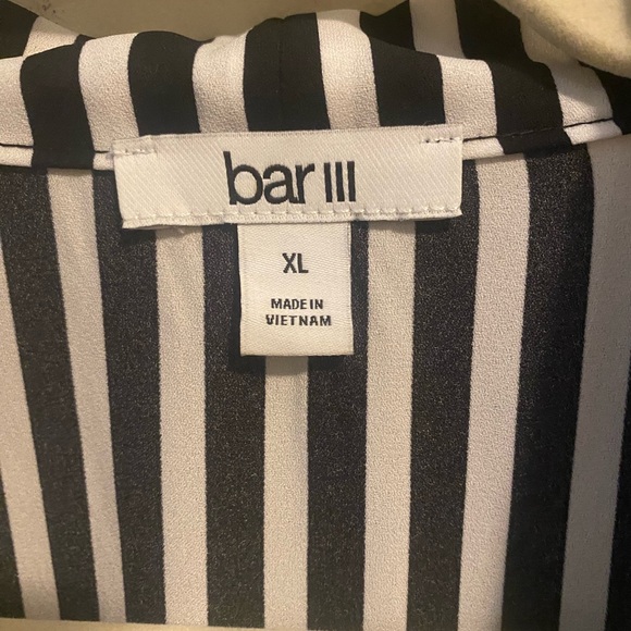 Bar III Tie Front Top- Brand New! - Picture 2 of 7